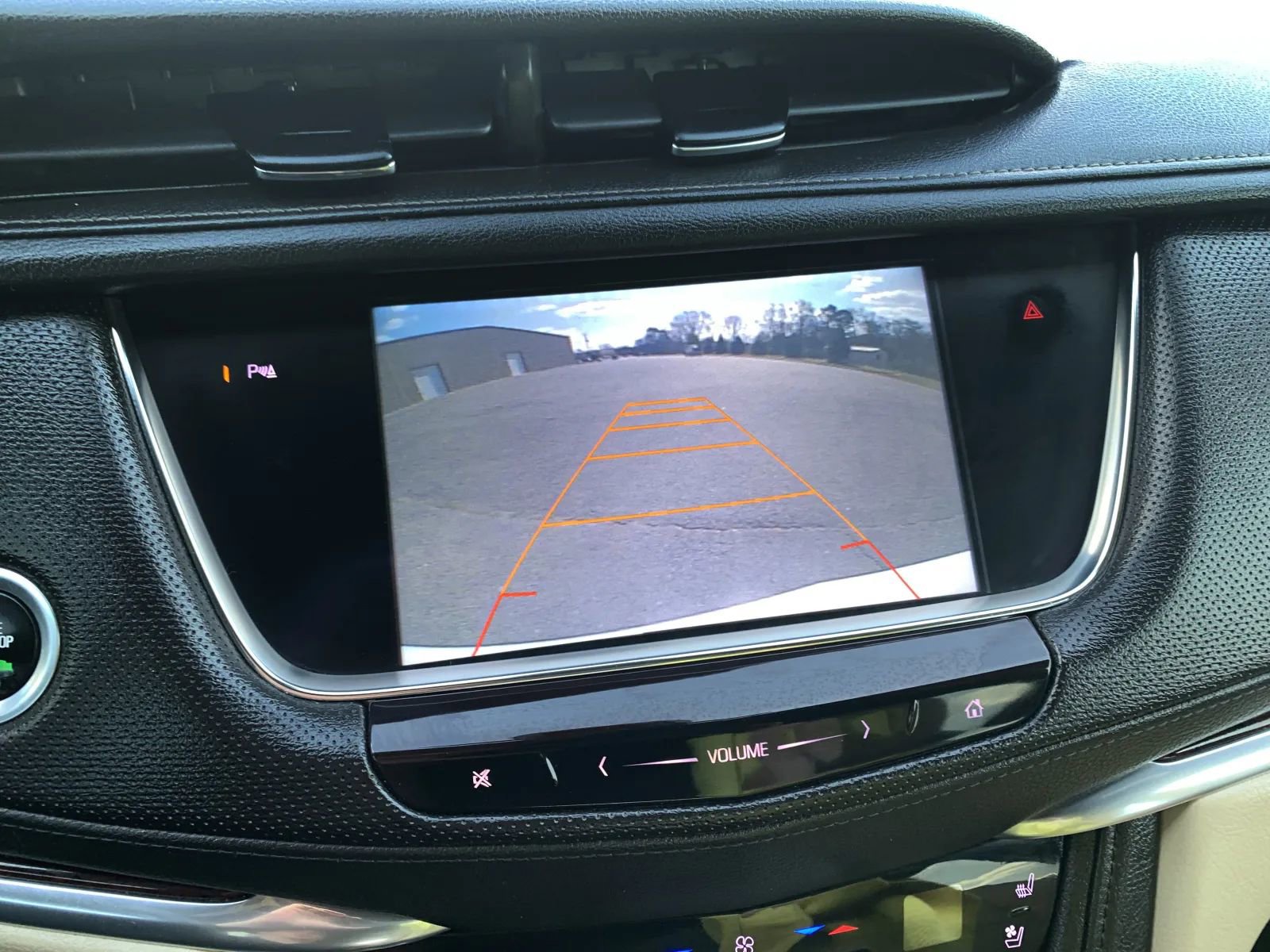 Used 2017 Cadillac XT5 Premium Luxury image 16