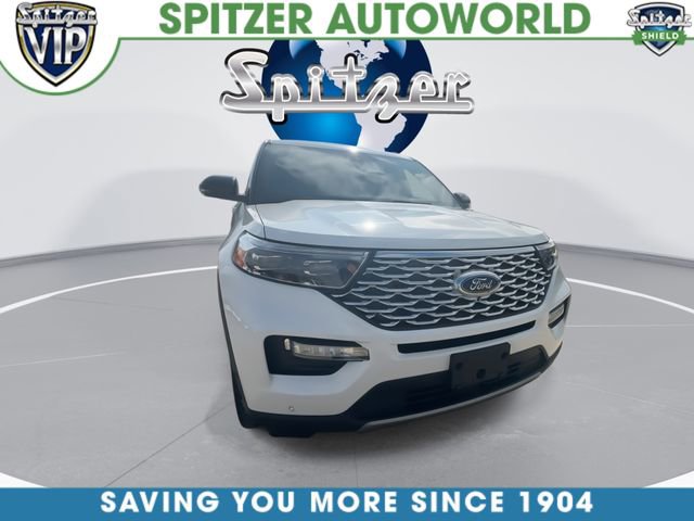 Used 2020 Ford Explorer Platinum w/ Premium Technology Package image 3