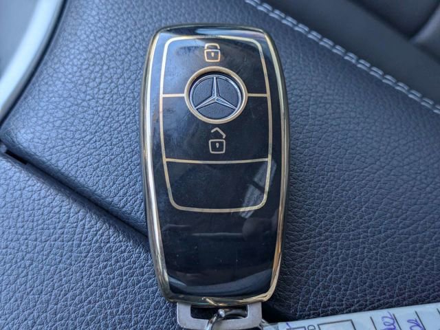 Used 2019 Mercedes-Benz C 300 Sedan w/ Premium Package image 26