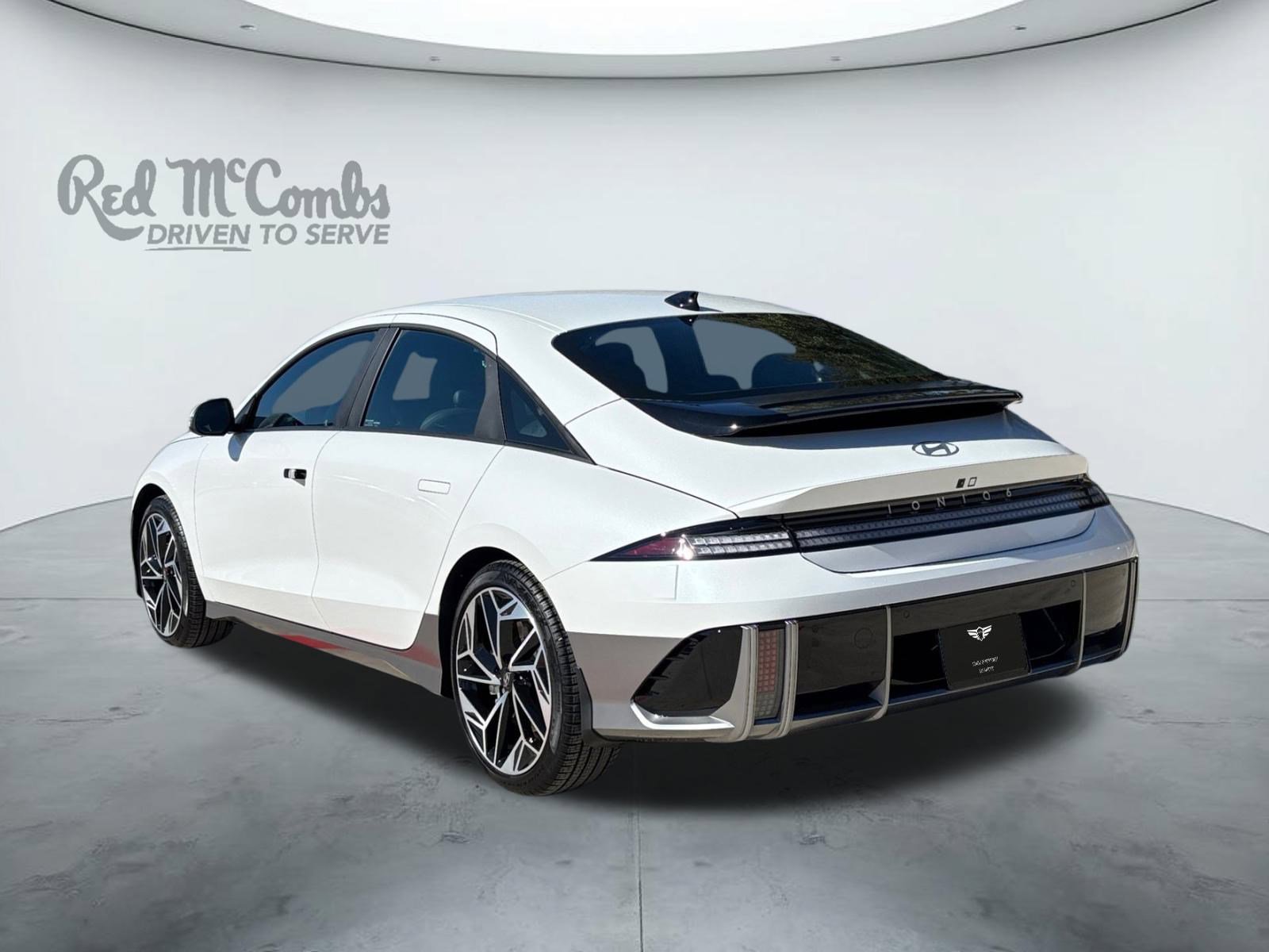 Used 2025 Hyundai Ioniq 6 SEL image 3