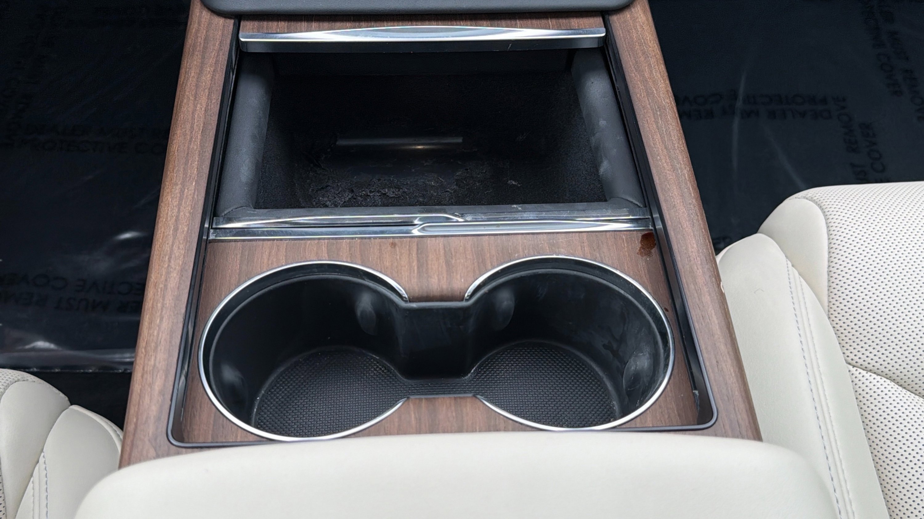 Used 2025 Tesla Model S image 72