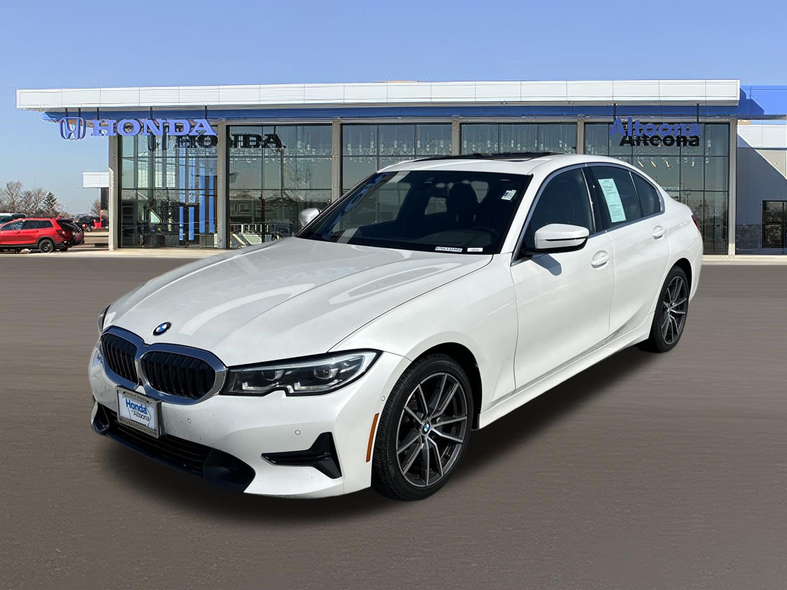 Used 2021 BMW 330i xDrive Sedan w/ Premium Package AWD/4WD image 1