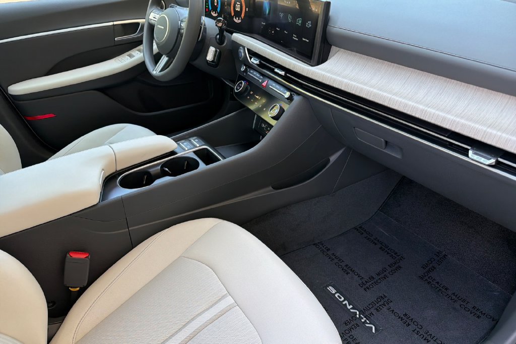 New 2026 Hyundai Sonata Blue FWD image 12