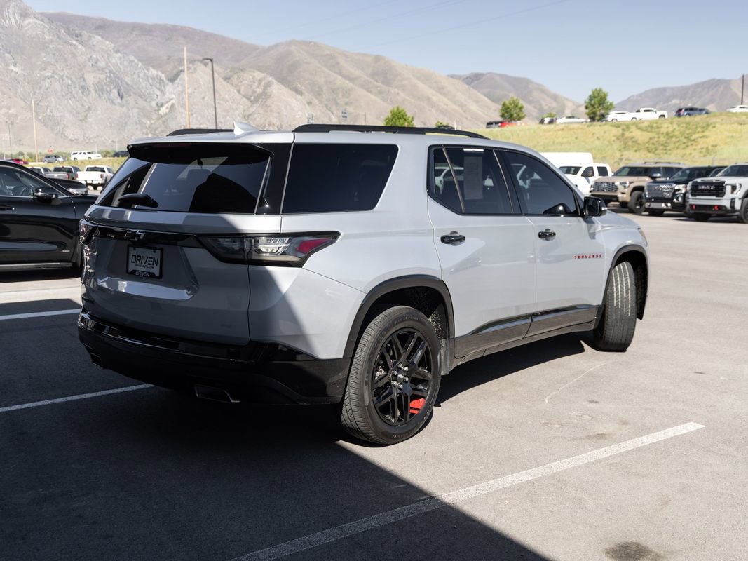 Used 2019 Chevrolet Traverse Premier w/ Redline Edition FWD image 5