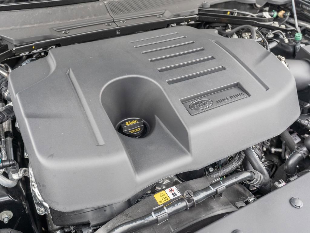 New 2026 Land Rover Defender 110 X-Dynamic SE image 24