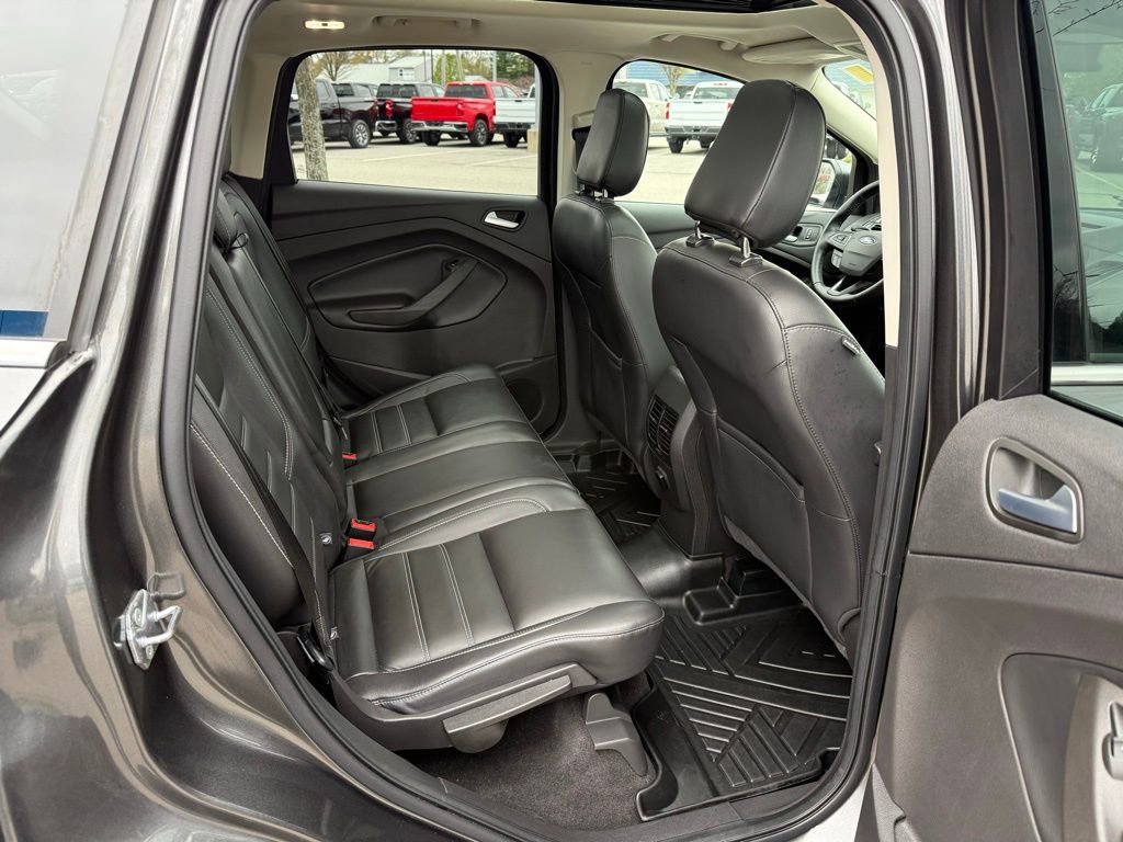 Used 2018 Ford Escape SEL AWD/4WD image 14