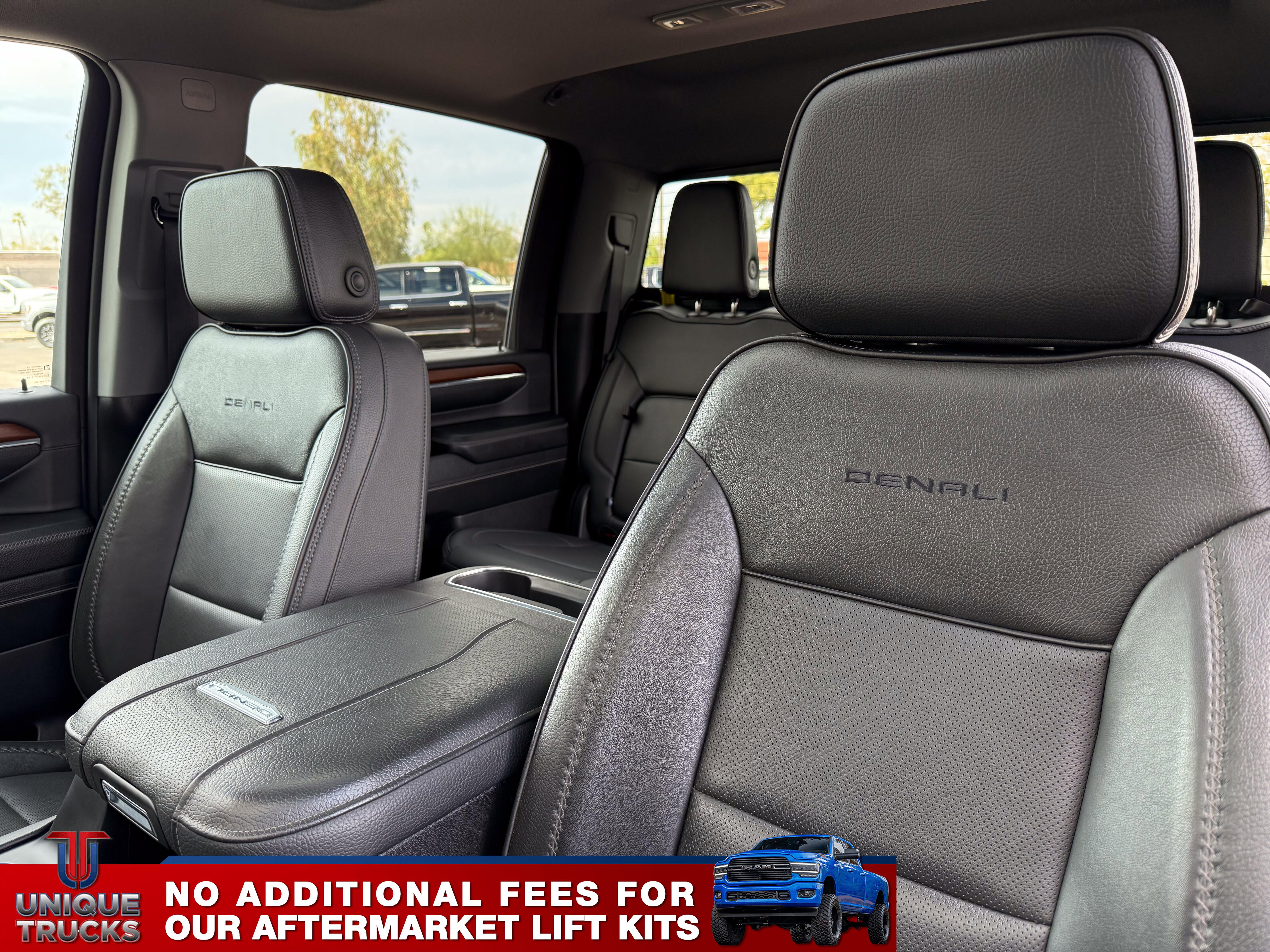 Used 2024 GMC Sierra 2500 Denali w/ Technology Package image 19