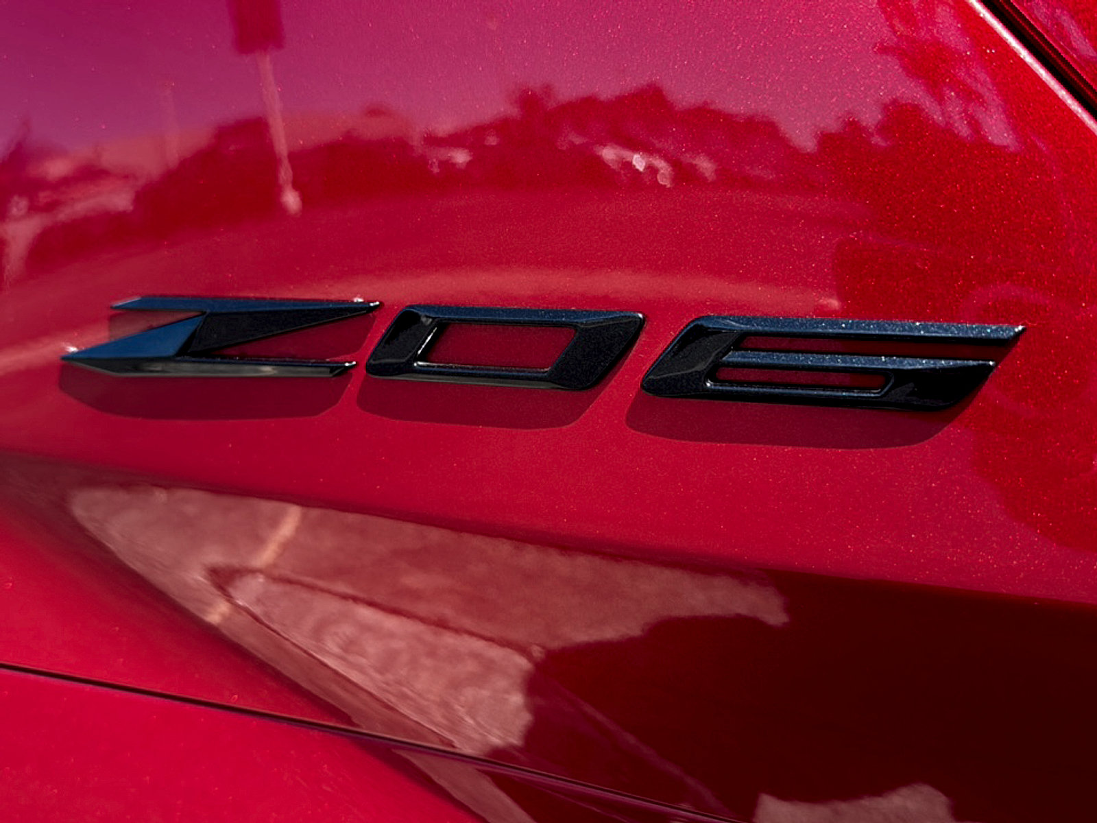 Used 2024 Chevrolet Corvette Z06 RWD image 4