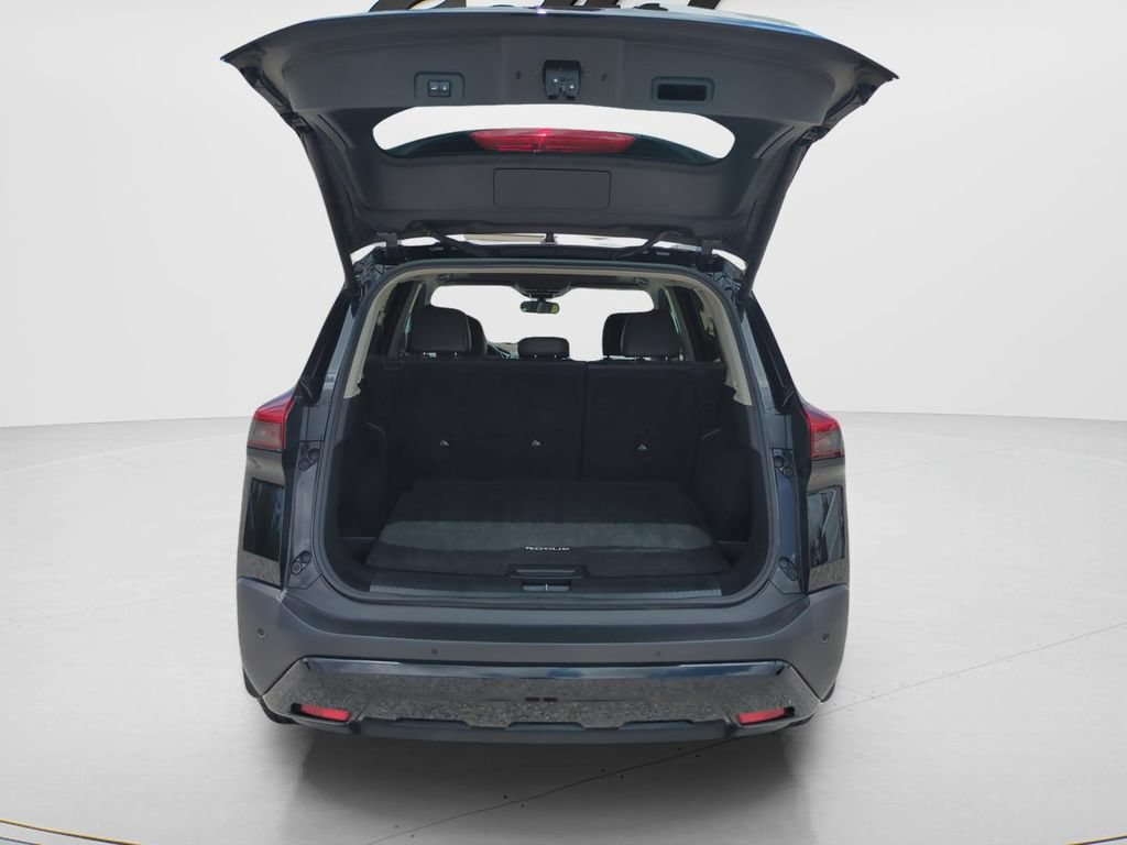Certified 2023 Nissan Rogue SV w/ SV Premium B Package FWD image 9