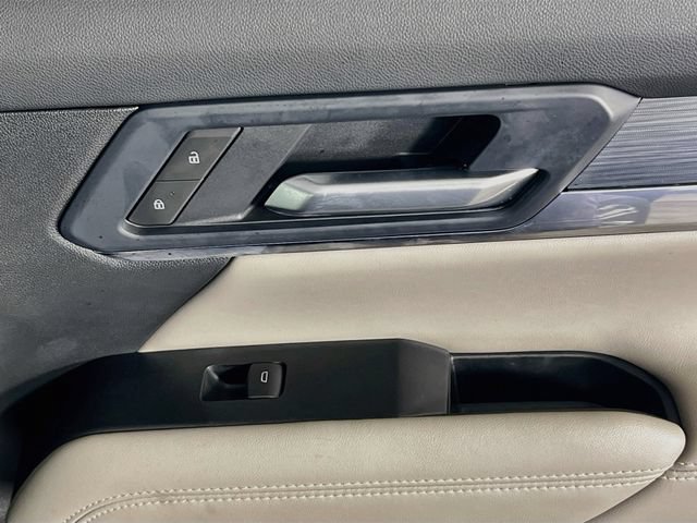 Used 2026 GMC Terrain Elevation FWD image 32
