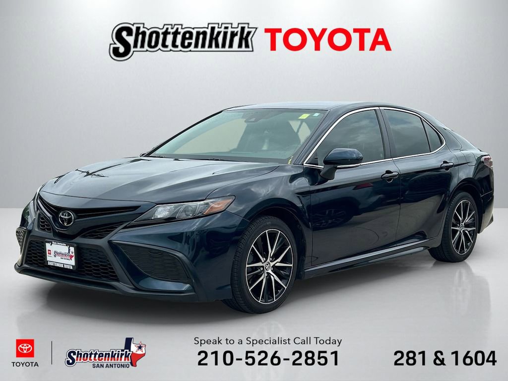 Certified 2021 Toyota Camry SE w/ Convenience Package