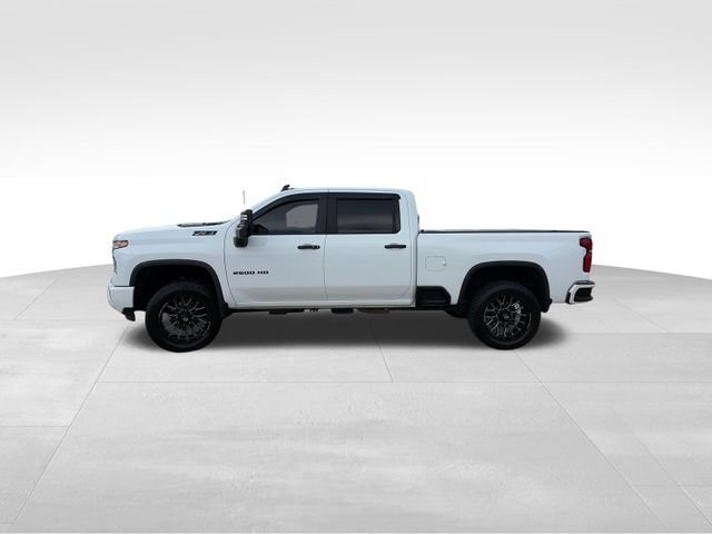 Used 2024 Chevrolet Silverado 2500 LT w/ Z71 Sport Edition AWD/4WD image 3