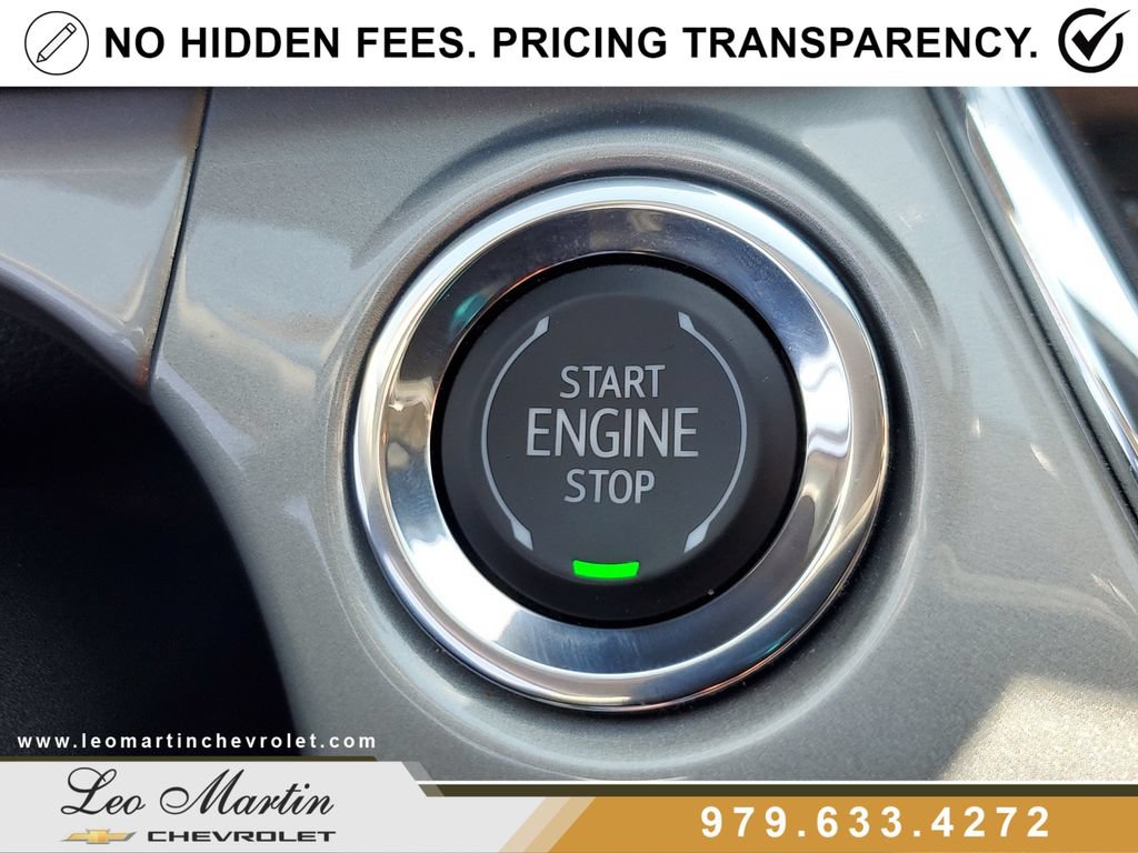 Used 2025 Chevrolet Trax LT w/ Driver Confidence Package FWD image 30