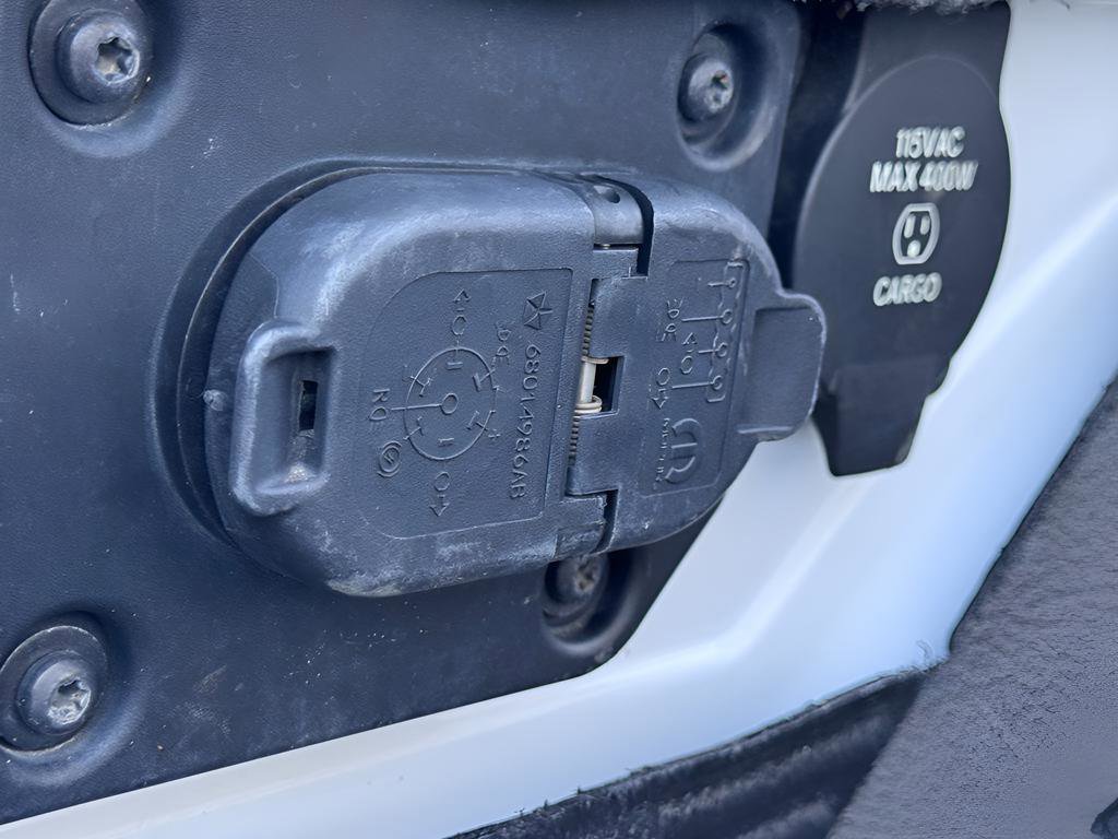 Used 2024 RAM 2500 Big Horn image 42
