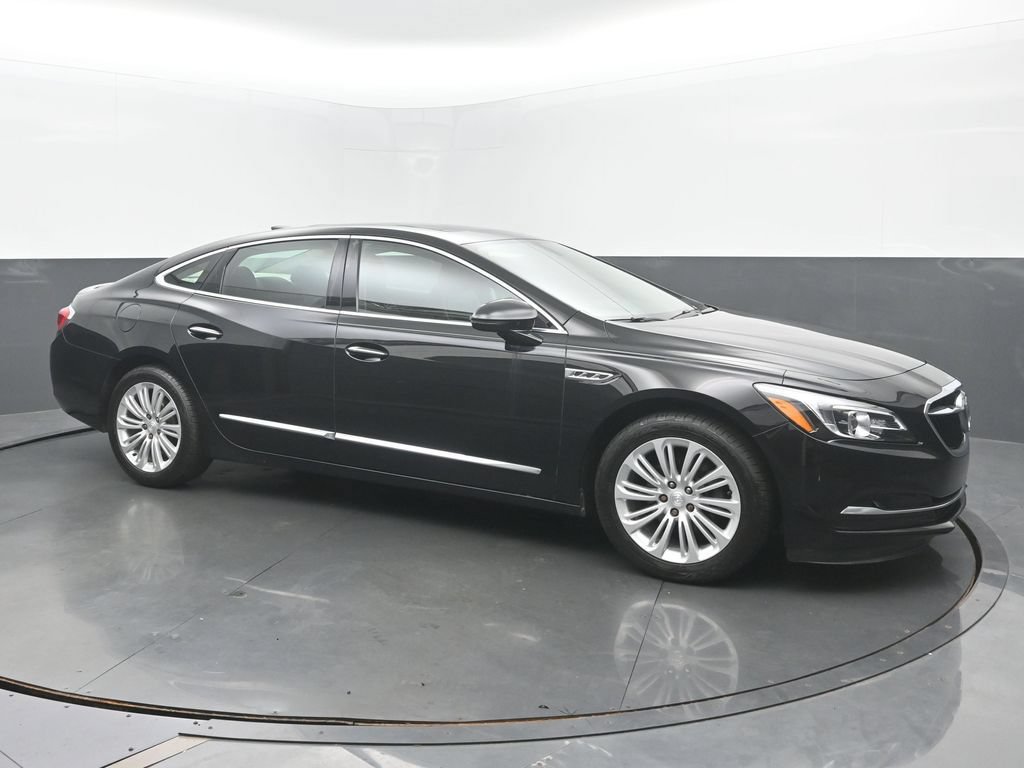 Used 2018 Buick LaCrosse Essence w/ Sun and Shade Package FWD image 8
