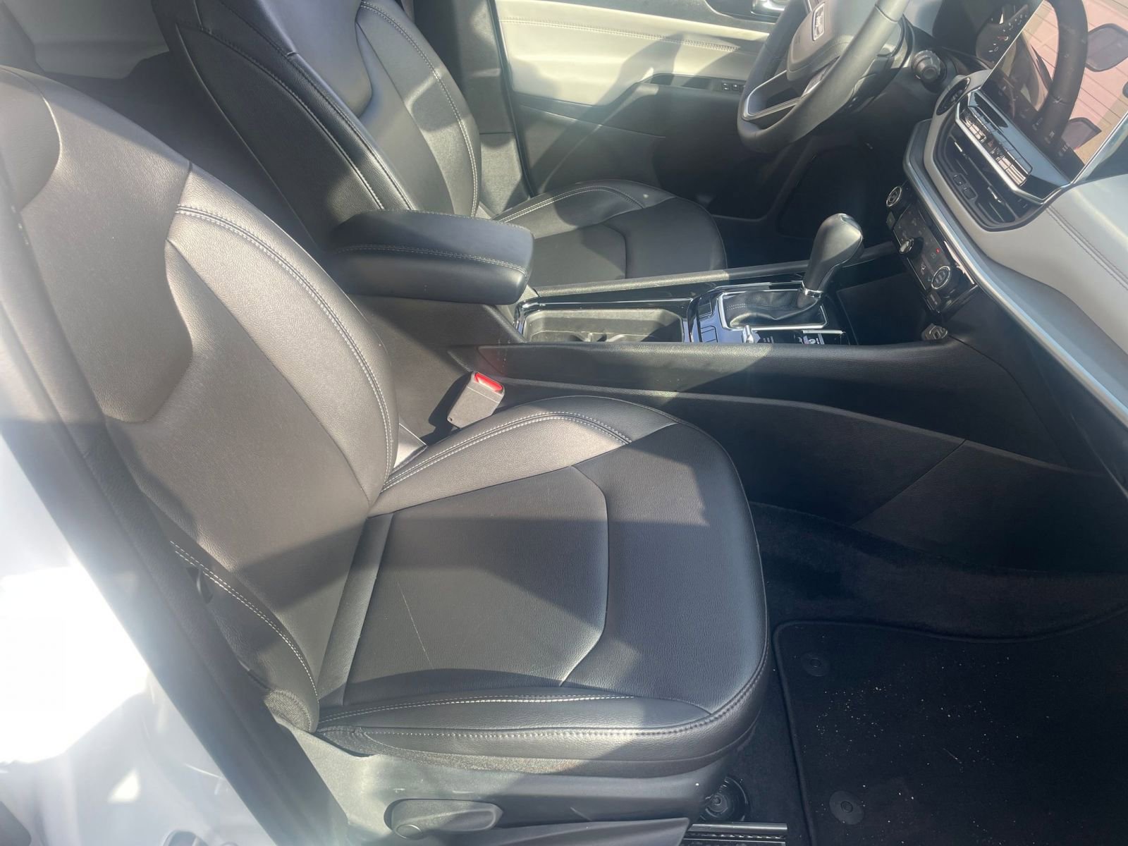 Used 2025 Jeep Compass Limited AWD/4WD image 36