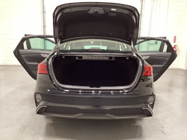 Used 2023 Kia Forte LXS FWD image 12