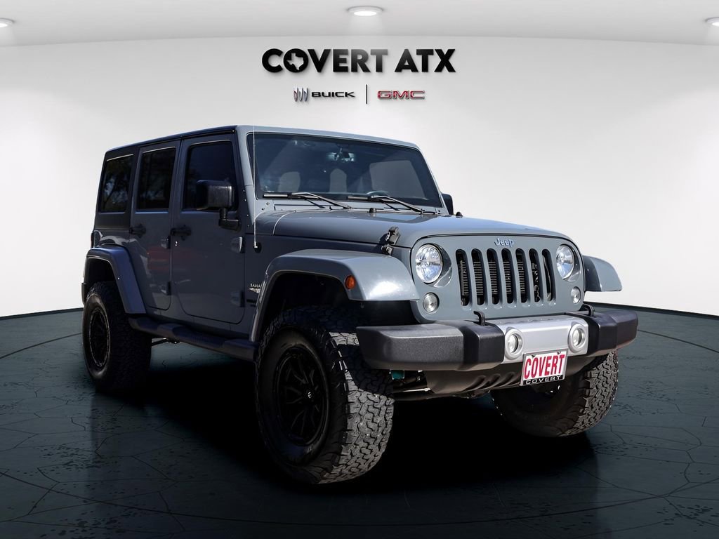 Used 2015 Jeep Wrangler Unlimited Sahara w/ Connectivity Group AWD/4WD image 9