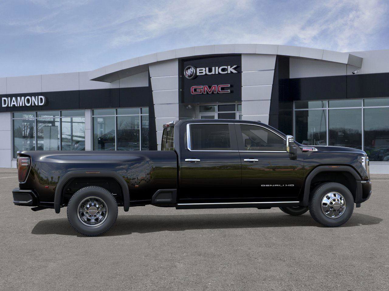 New 2026 GMC Sierra 3500 Denali w/ Denali Reserve Package AWD/4WD image 5