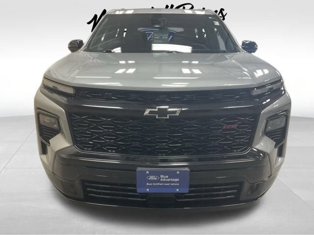Used 2024 Chevrolet Traverse RS w/ LPO, Floor Liner Package image 2