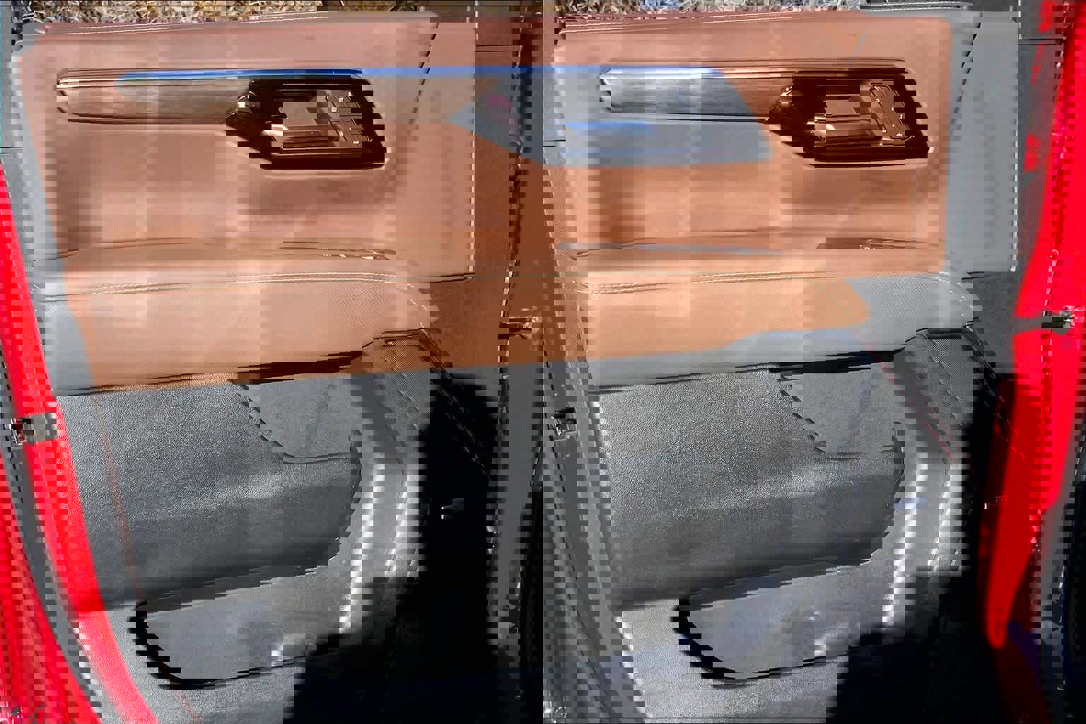 Certified 2025 Chevrolet Tahoe High Country w/ Sun And Tow Package image 20