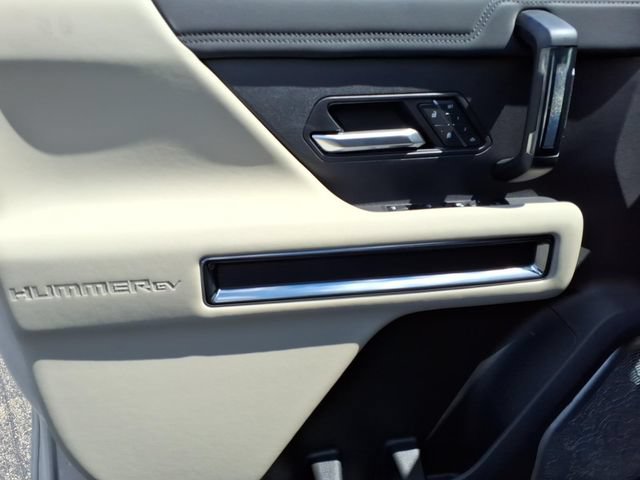 New 2026 GMC Hummer EV SUV AWD/4WD image 18
