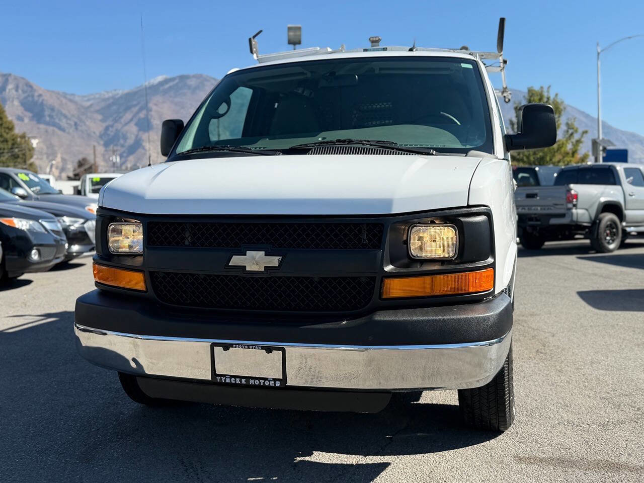 Used 2014 Chevrolet Express 2500 image 52