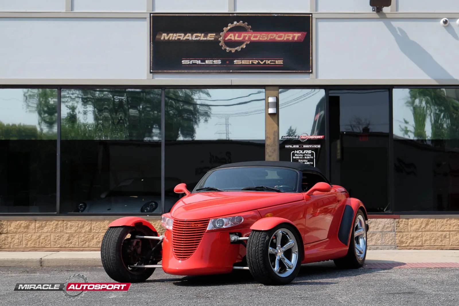 Used 1999 Plymouth Prowler RWD video 1