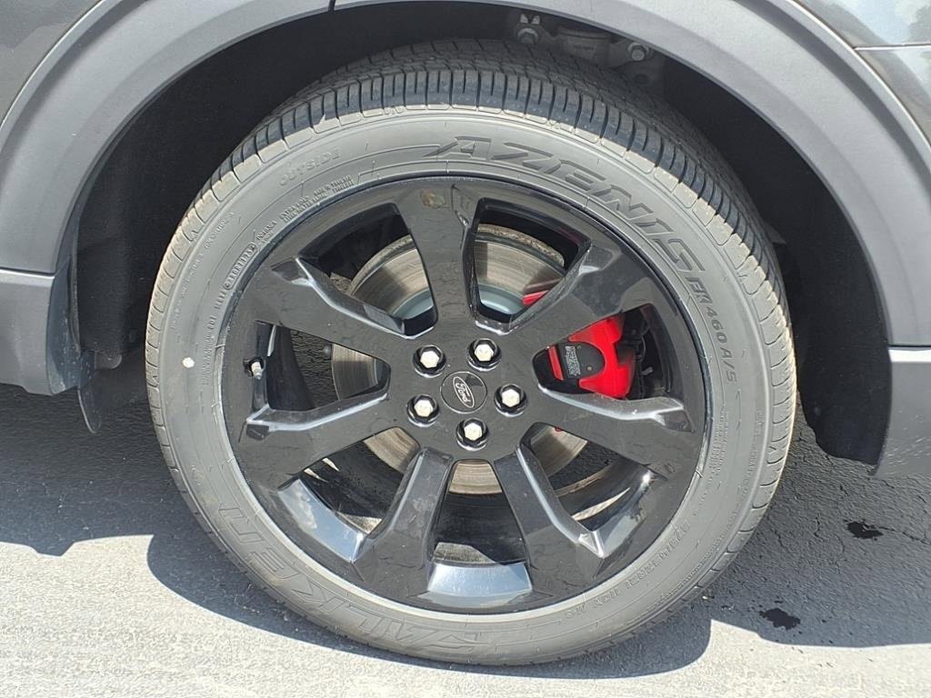 Used 2020 Ford Explorer ST w/ ST Street Pack image 11