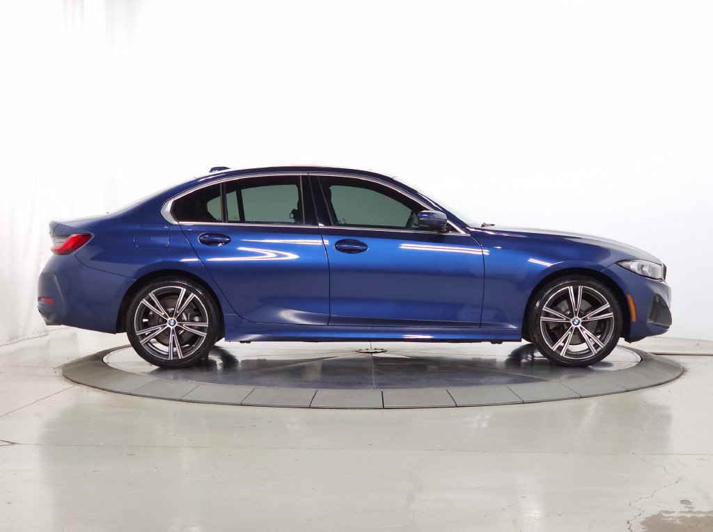 Used 2024 BMW 330i xDrive Sedan w/ Convenience Package AWD/4WD image 11