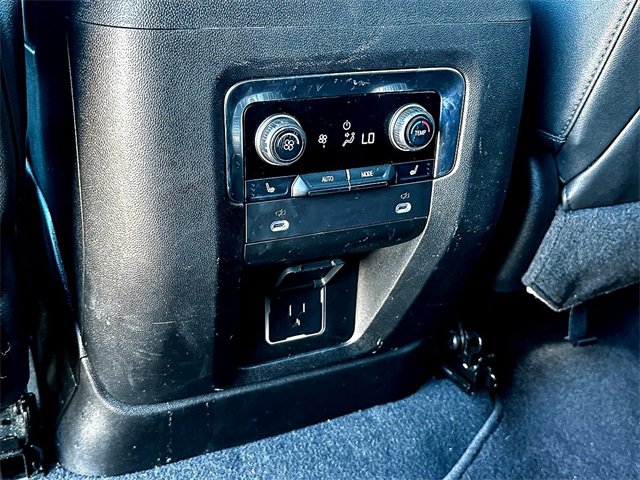 Used 2024 Chevrolet Tahoe Premier image 29