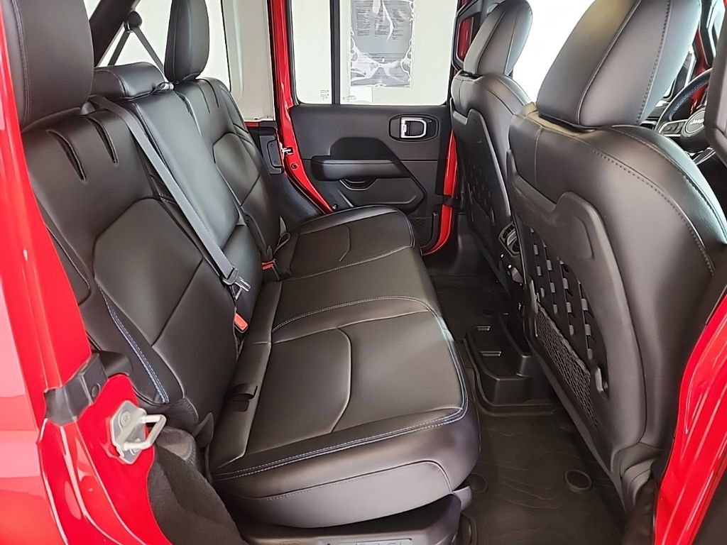 Certified 2023 Jeep Wrangler Unlimited Rubicon 4xe w/ Safety Group AWD/4WD image 19