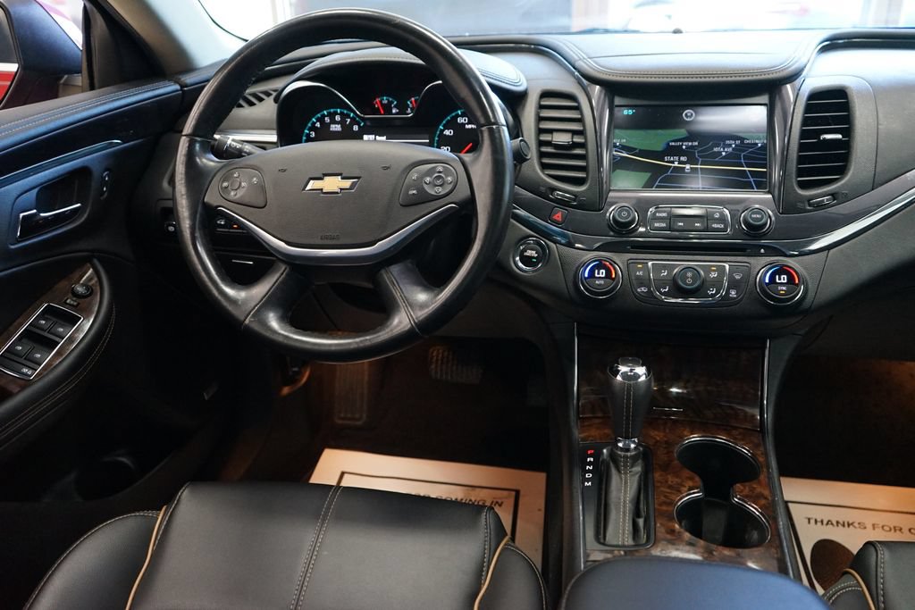 Used 2015 Chevrolet Impala LT FWD image 9