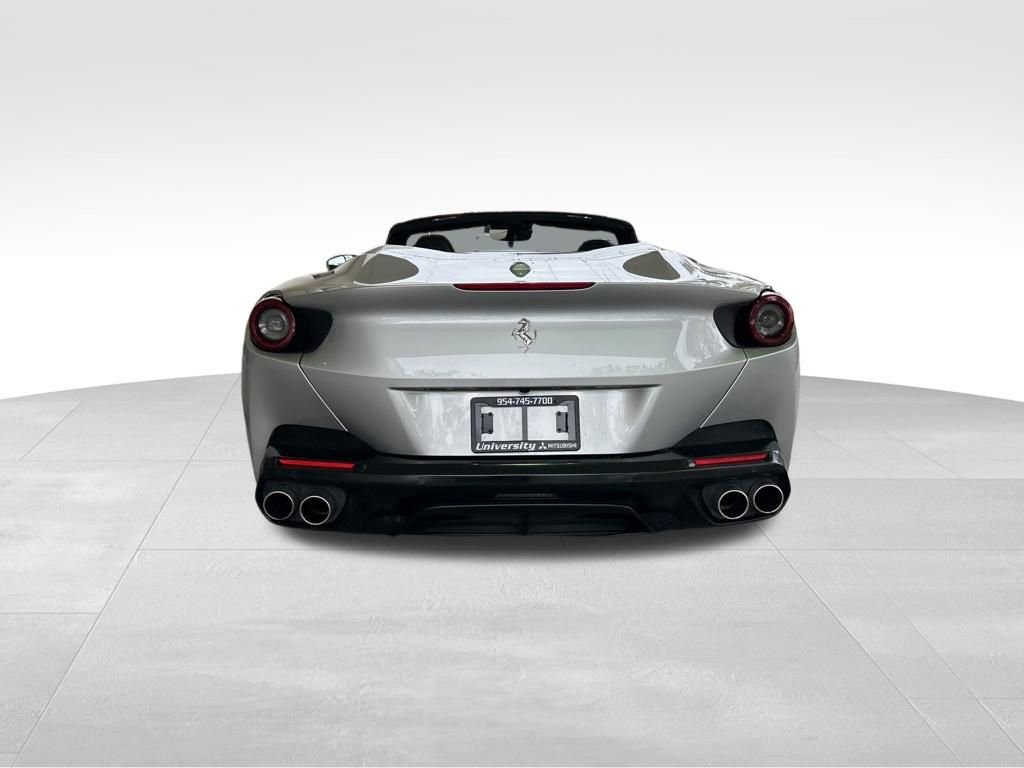Used 2019 Ferrari Portofino image 14