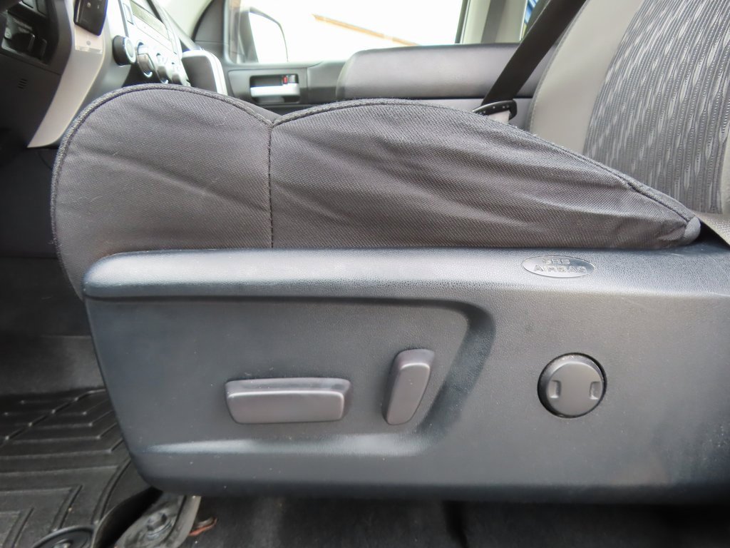 Used 2018 Toyota Tundra SR5 image 8