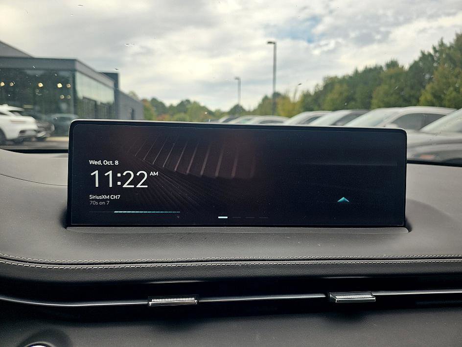 Used 2025 Genesis GV70 3.5T Sport w/ Sport Advanced Package image 24