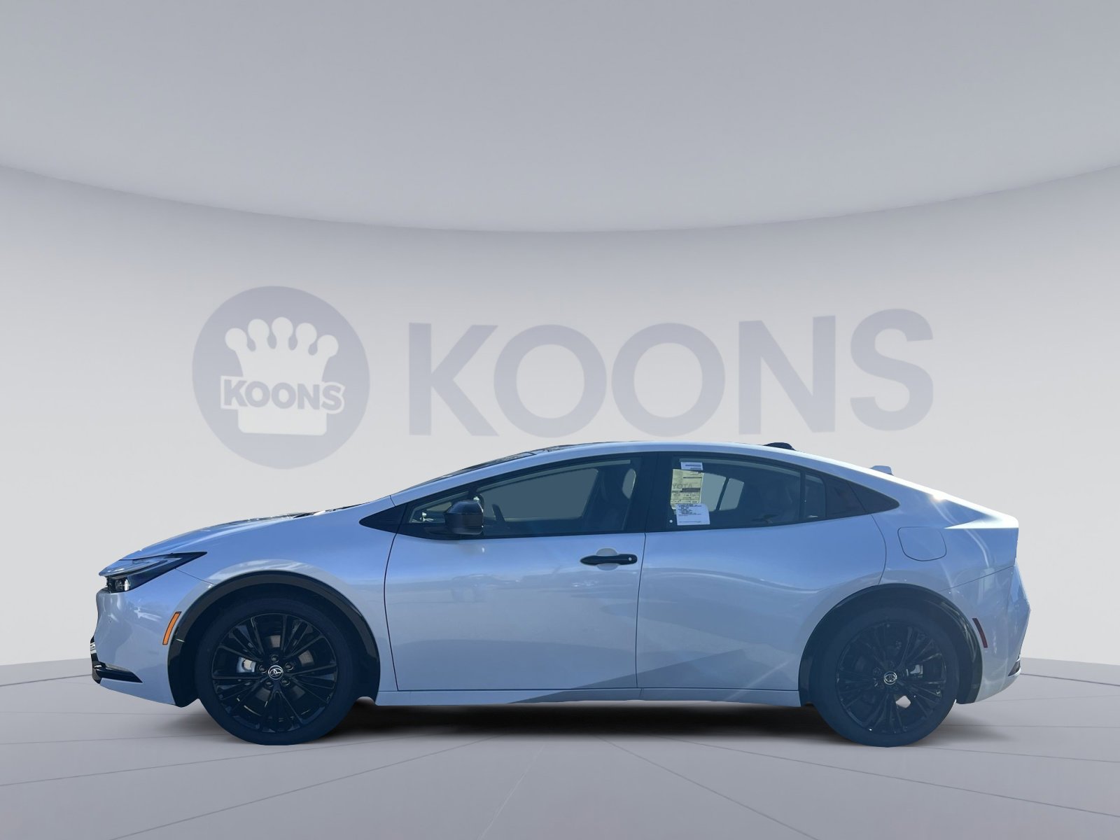 New 2026 Toyota Prius Plug-In Hybrid image 2