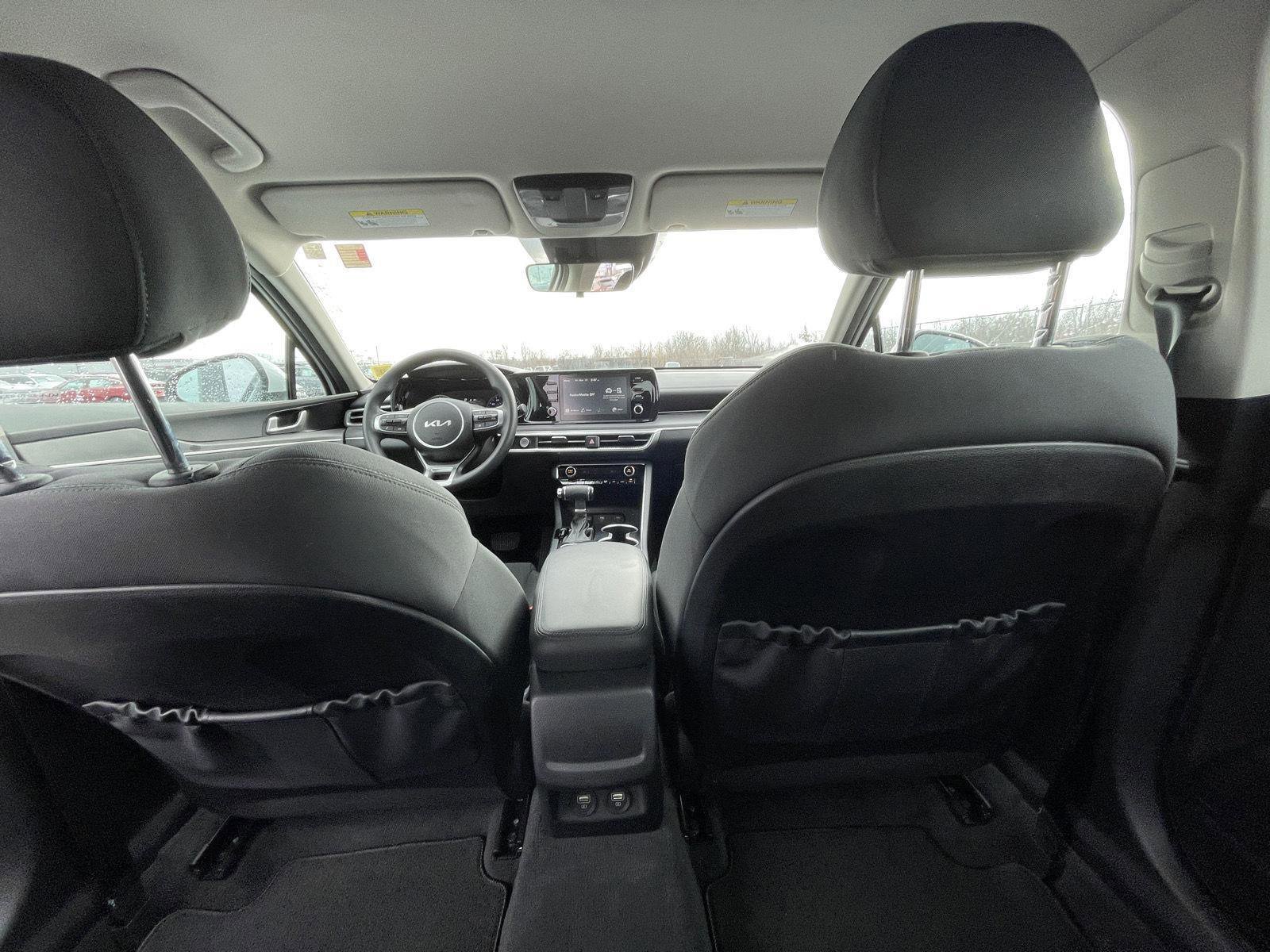 Used 2022 Kia K5 LXS image 16