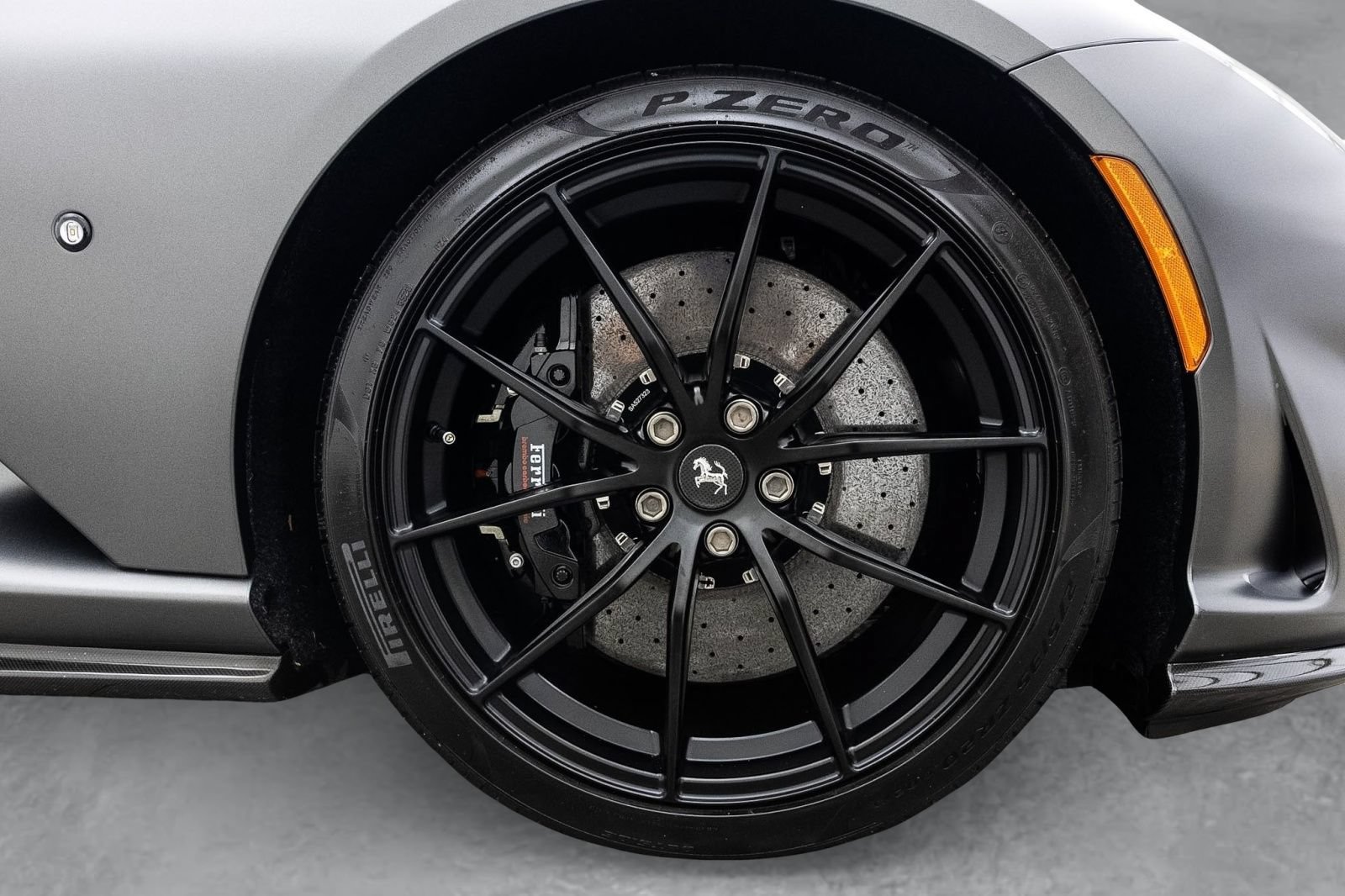 Used 2021 Ferrari 812 GTS RWD image 11