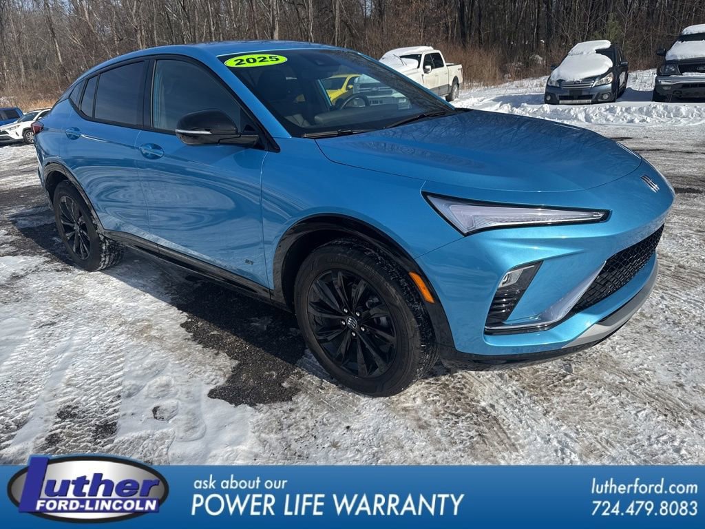 Used 2025 Buick Envista Sport Touring w/ Convenience I Package image 1