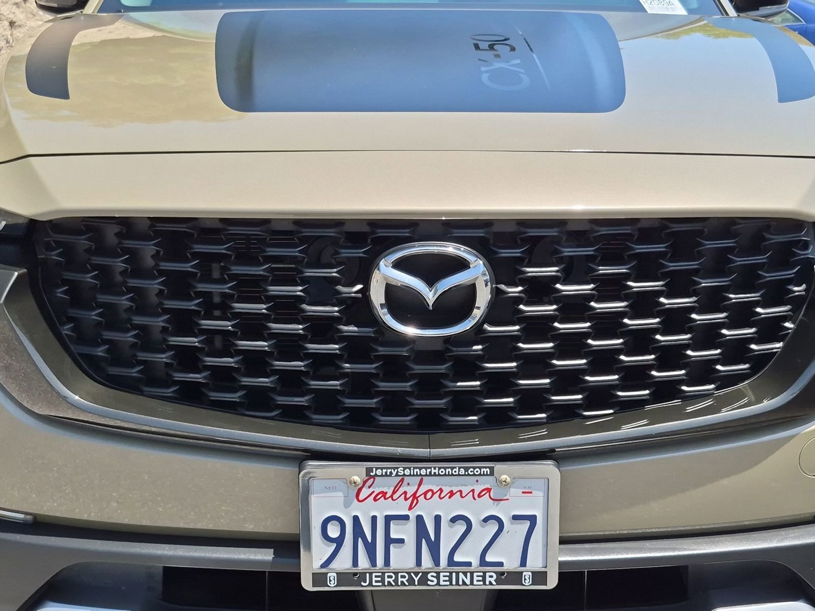 Used 2024 MAZDA CX-50 Meridian Edition w/ Apex Package AWD/4WD image 9