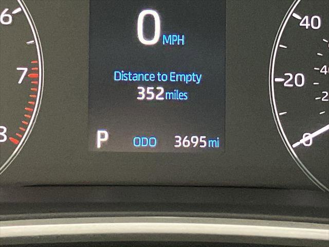 Certified 2025 Toyota Corolla SE FWD image 19