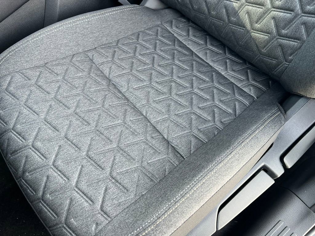 New 2026 Nissan Kicks SV w/ Cold Weather Package image 8