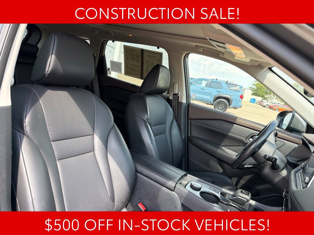 Used 2023 Nissan Rogue SV w/ SV Premium B Package AWD/4WD image 20