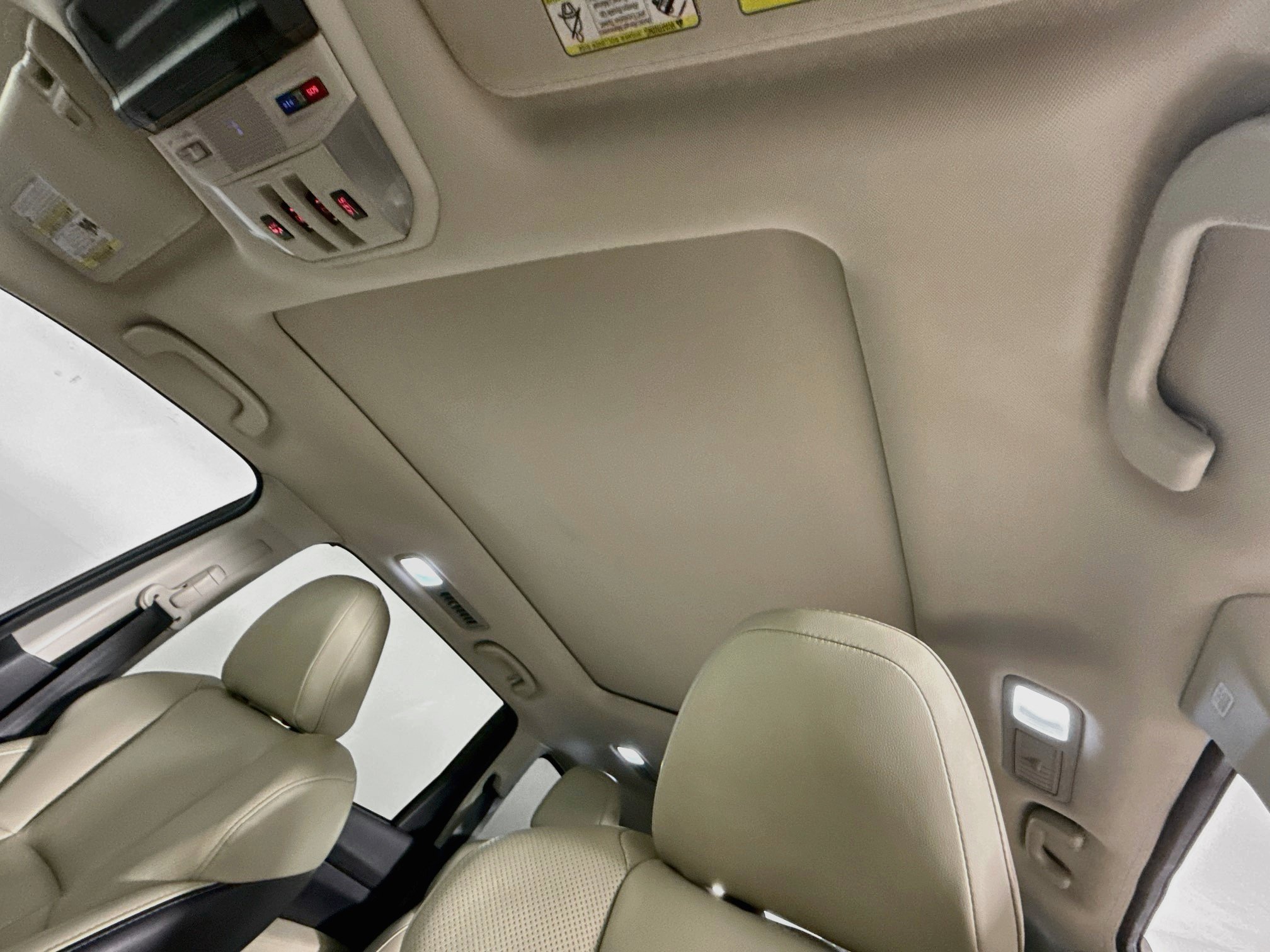 Used 2021 Subaru Ascent Limited w/ Technology Package AWD/4WD image 27