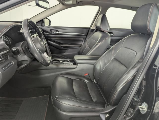 Used 2023 Nissan Altima 2.5 SR AWD/4WD image 15
