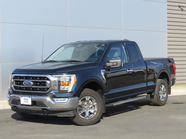 Certified 2022 Ford F150 XLT w/ Equipment Group 302A High image 32