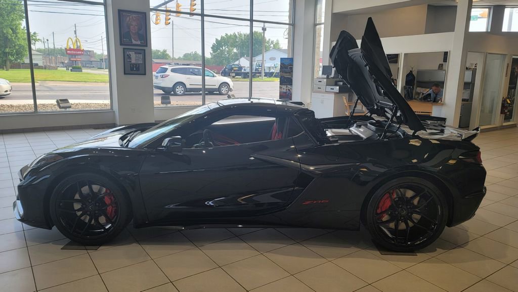 New 2025 Chevrolet Corvette Z06 image 8
