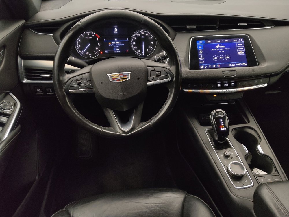 Used 2020 Cadillac XT4 Premium Luxury FWD image 22