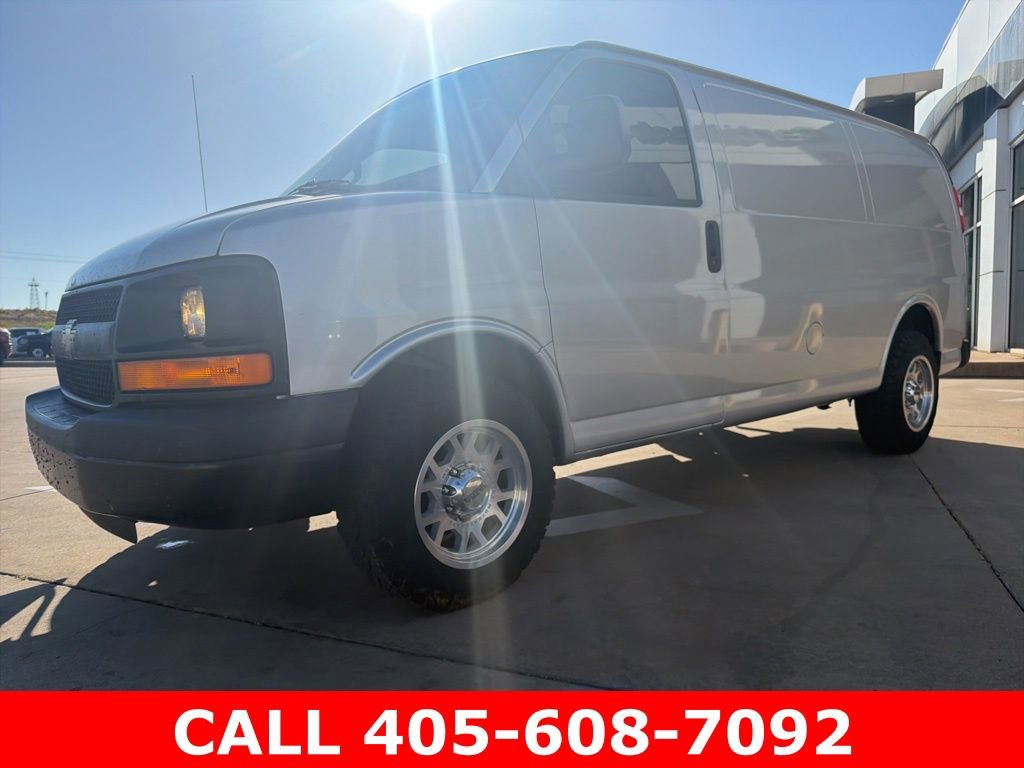 Used 2016 Chevrolet Express 2500 RWD image 6